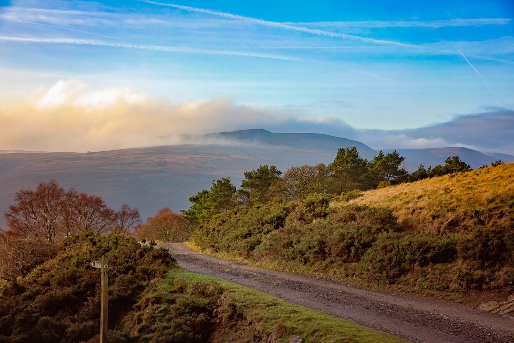 Alport Castles