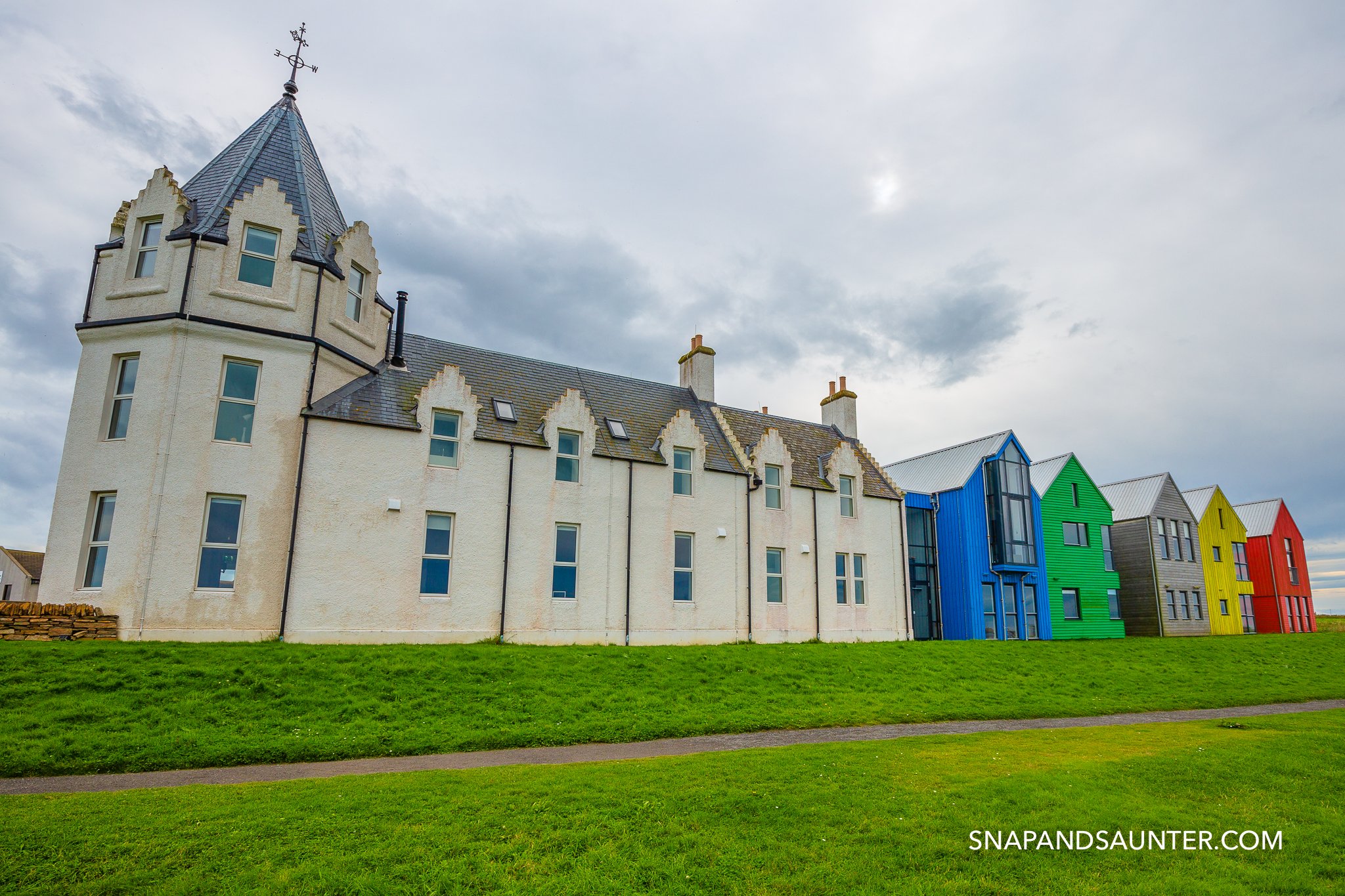 Colourfull Inn at John o' Groats